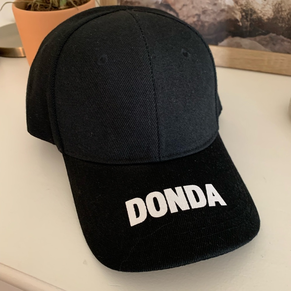 Yeezy DONDA hat Kanye